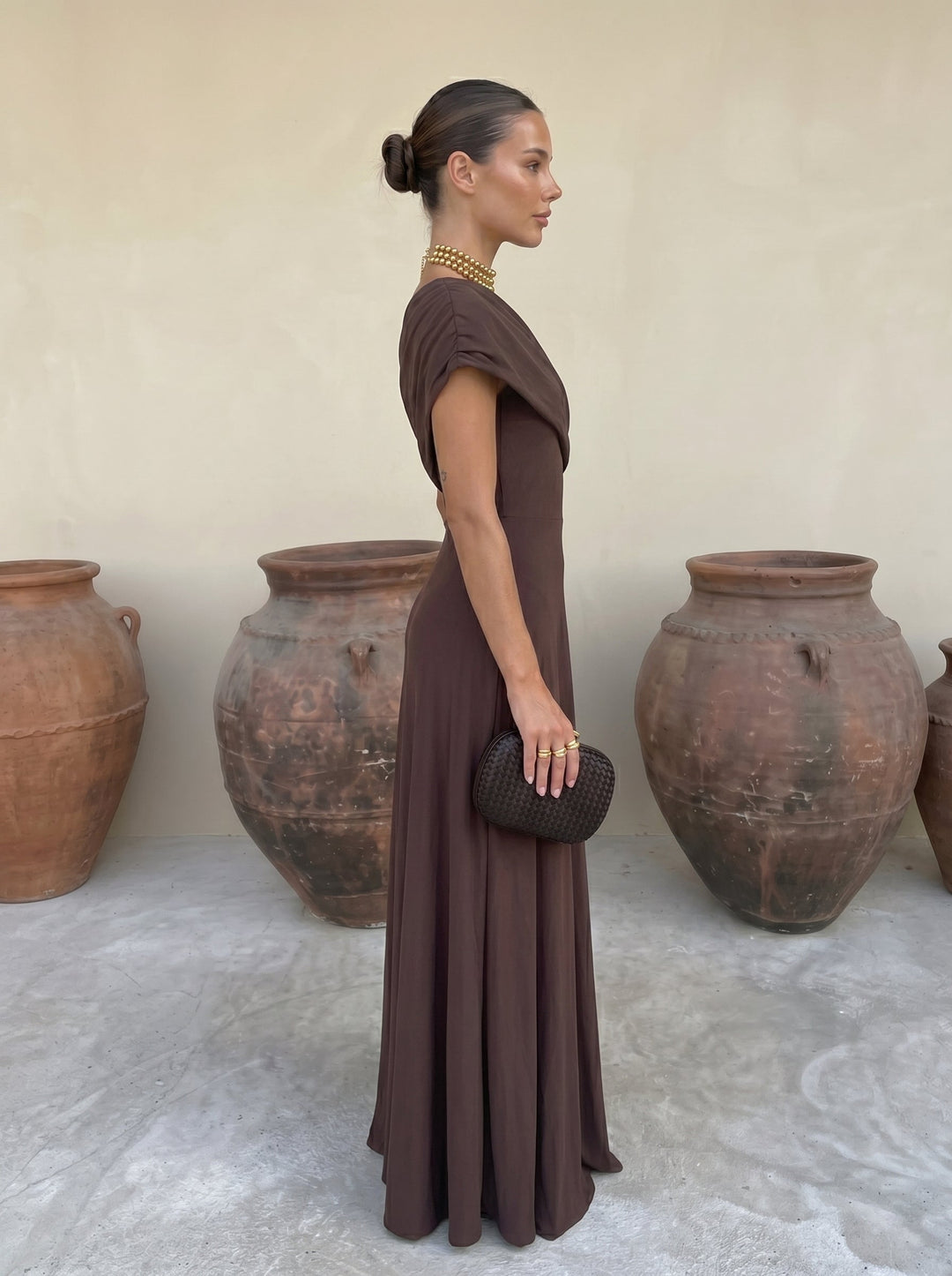 Théa| Robe fluide à épaules dénudées